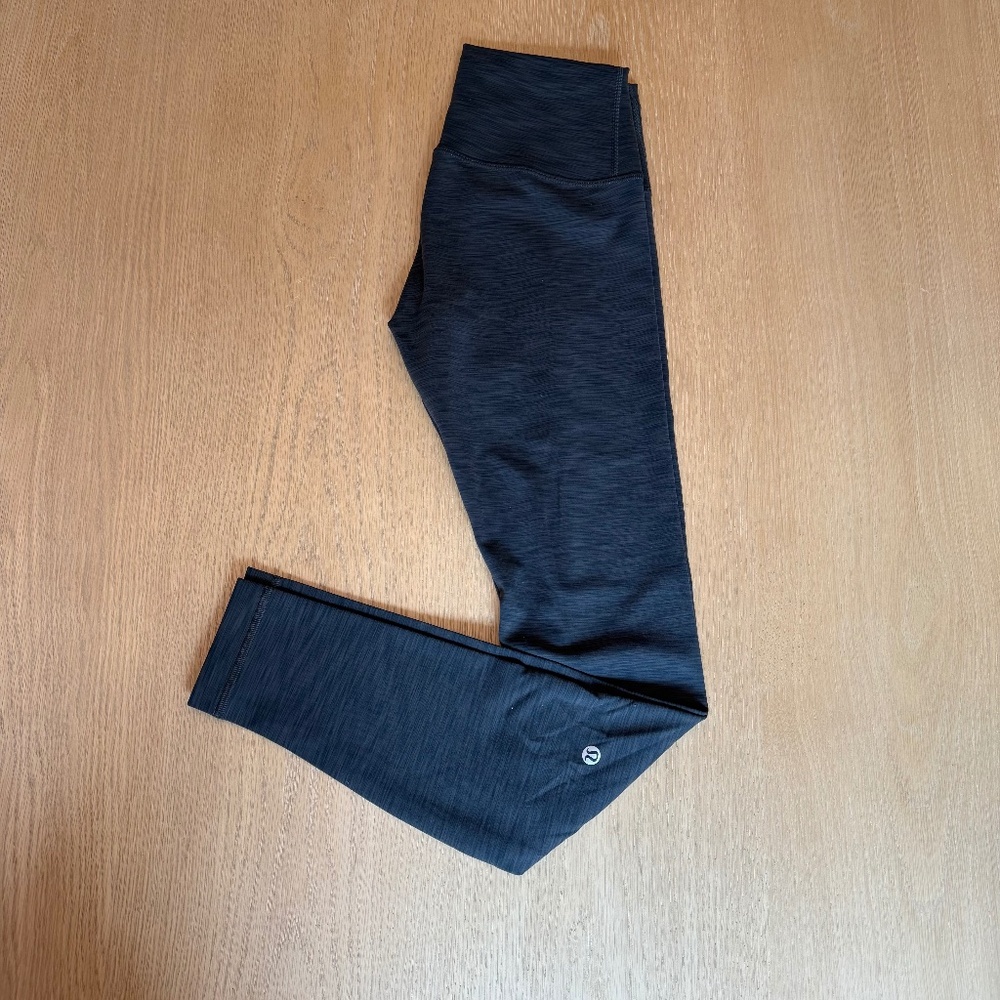 Lululemon Heathered Black Wunder Trains Size 6